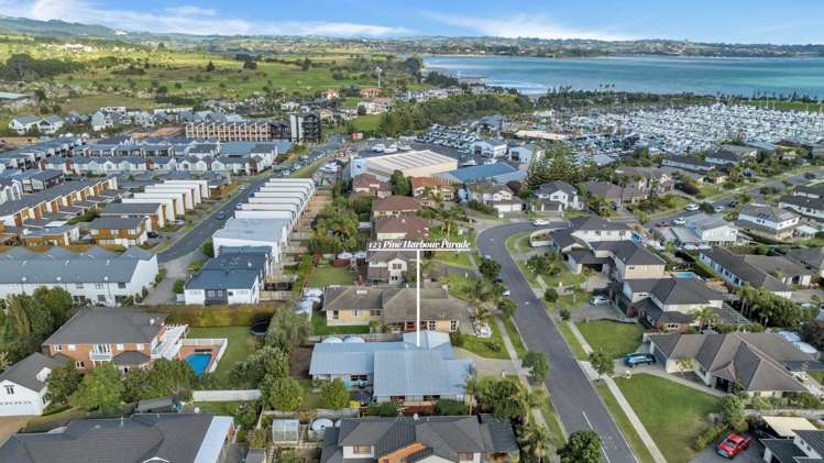 123 Pine Harbour Parade Beachlands_33