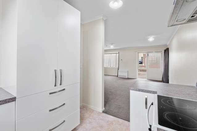 39b Eastbourne Street Caversham_3