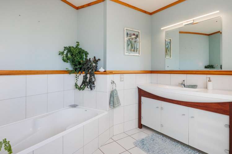 164 Kimbolton Road Feilding_24