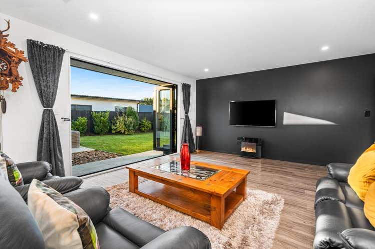 12 Ranby Place Woodend_9