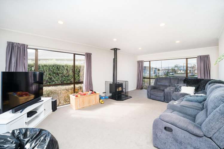 53 Geraldine Crescent Cloverlea_6