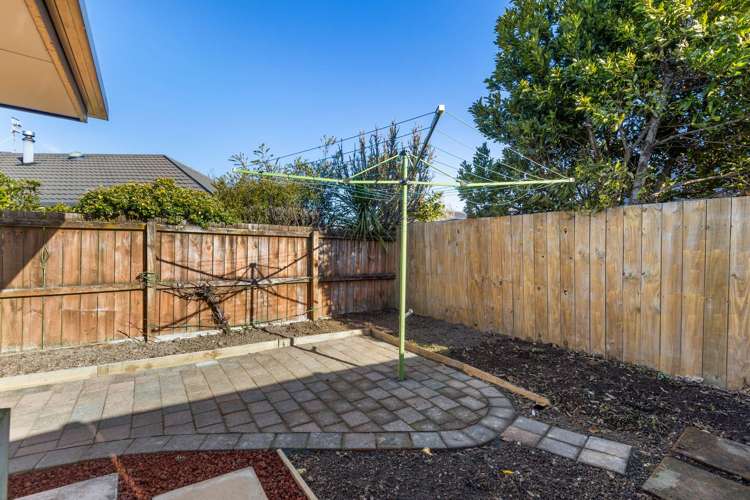 100 Aldinga Avenue Stoke_12