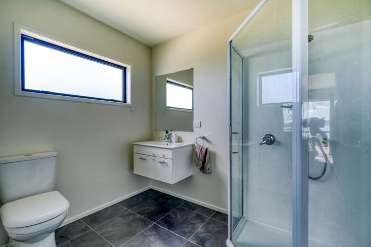 19 Sunrise Place Cable Bay_9