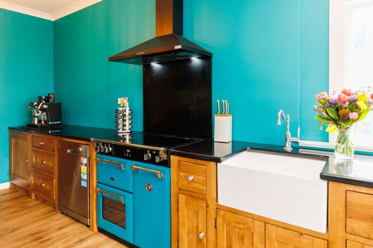 93 Wood Street Takaro_13