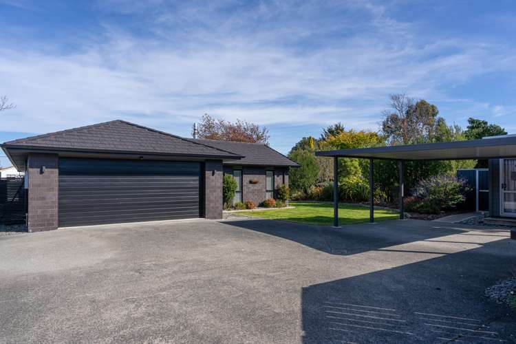 74a Park Road Carterton_16