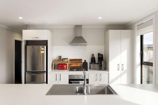 2/1 Paul Crescent Fairfield_2