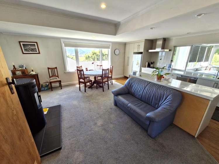 47 Milton Road Greymouth_15