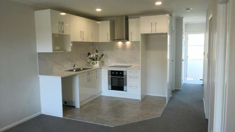 9/8 Inkerman Street Onehunga_2