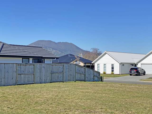 37 Huka Heights Drive Rangatira Park_2