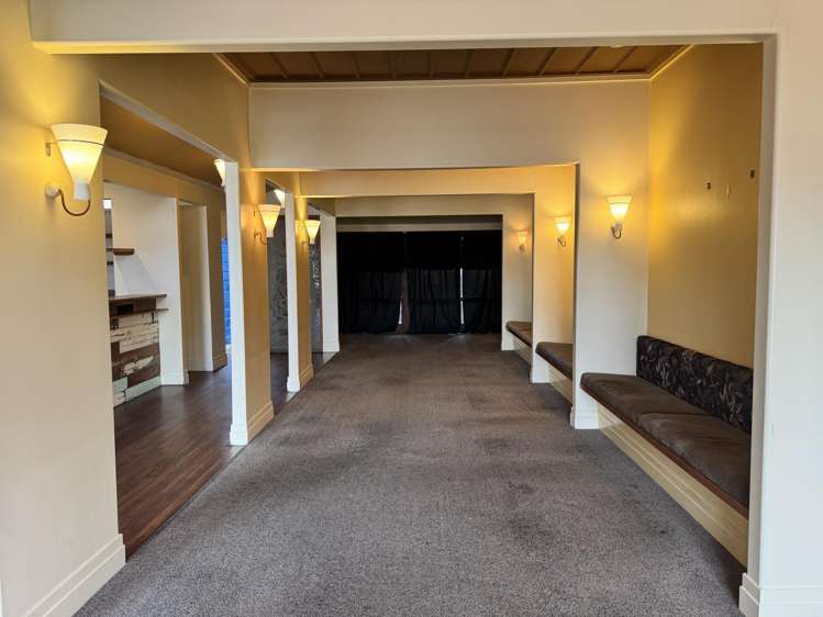 209 Marine Parade Napier South_1