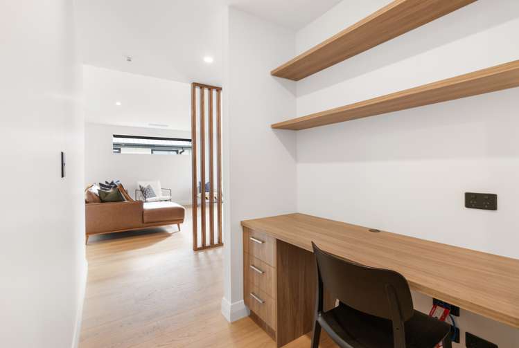 8 Pipipi Lane Halswell_11