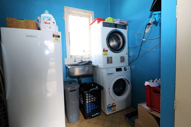 29 Garrison Street Carterton_17