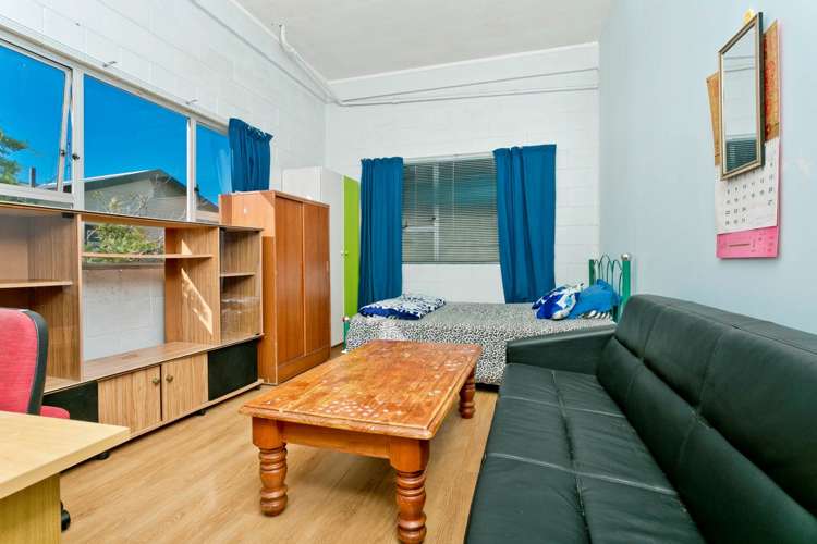 4/205 Onewa Road Birkenhead_15