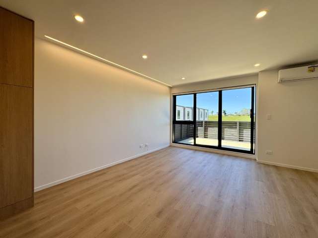 202c Henwood Road 2362_4