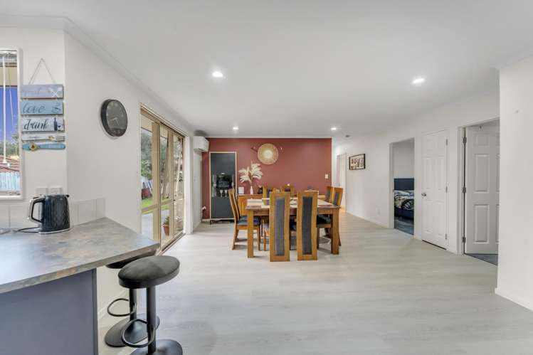 27 View Ridge Drive Ranui_8