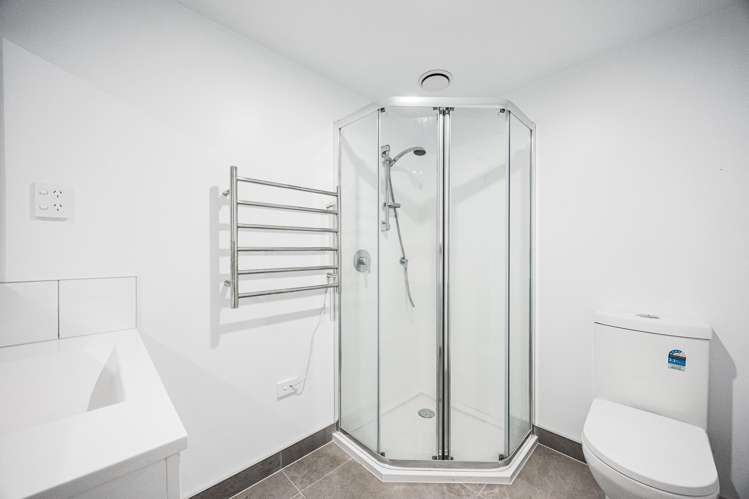 108/28C Eileen Newey Place Henderson_13