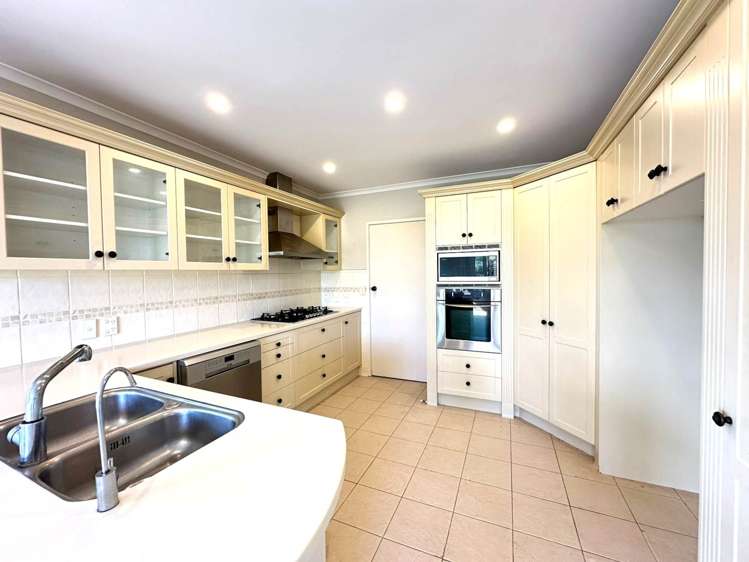 354 Hillsborough Road Hillsborough_12