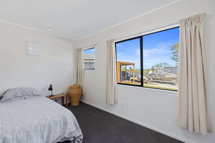 18 Whenuariri Place Maketu_14