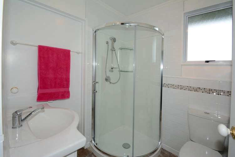 69 Earls Road Saint Clair_12