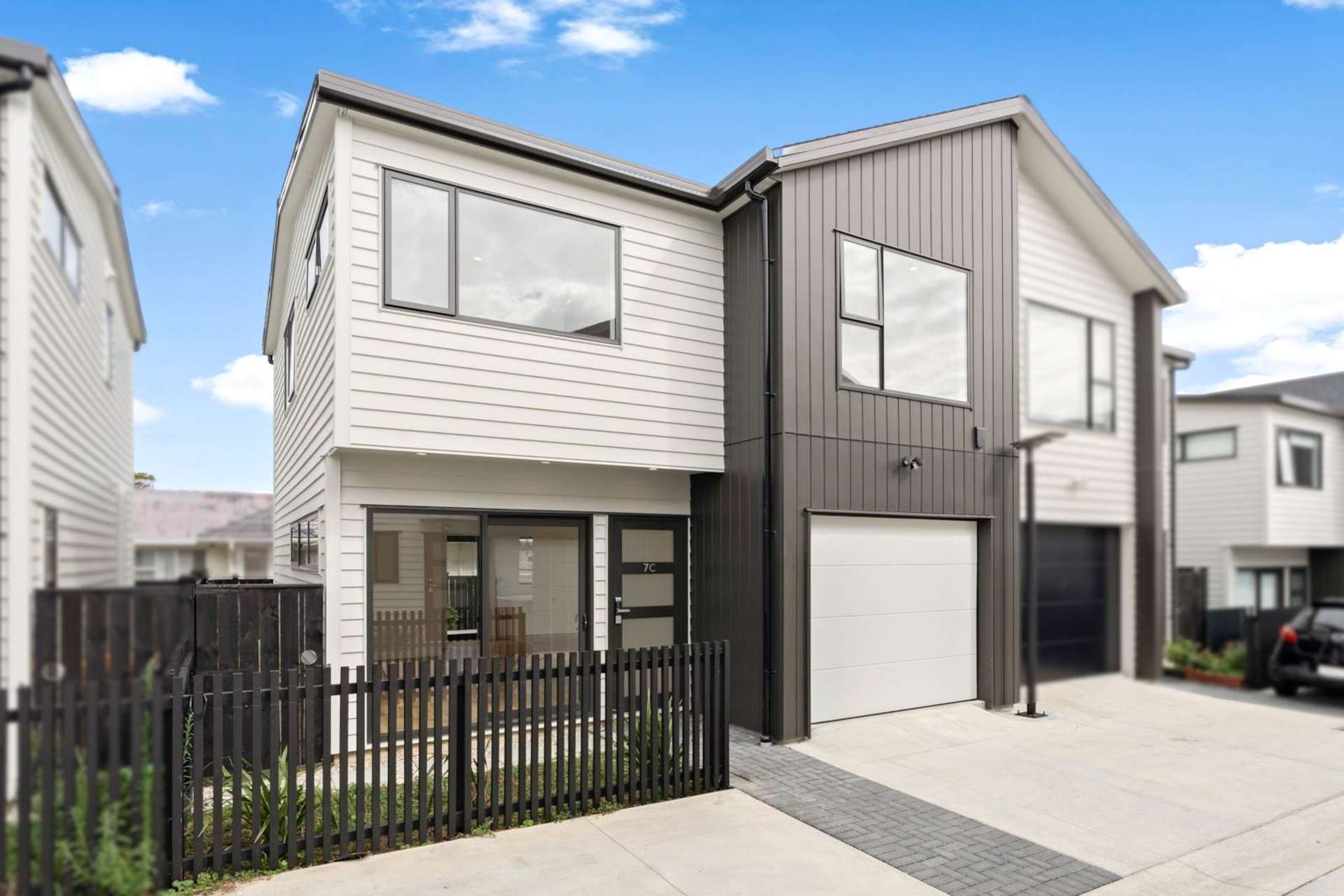 5-7 Poto Street Te Atatu South_0