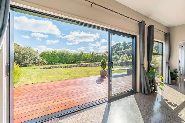 260 Fairview Drive Akatarawa_6