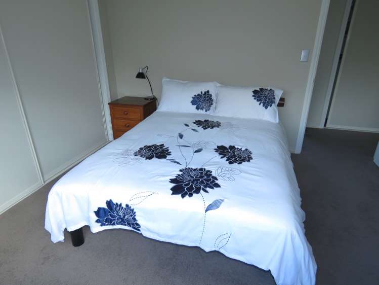 4 Westpark Close Allenton_9