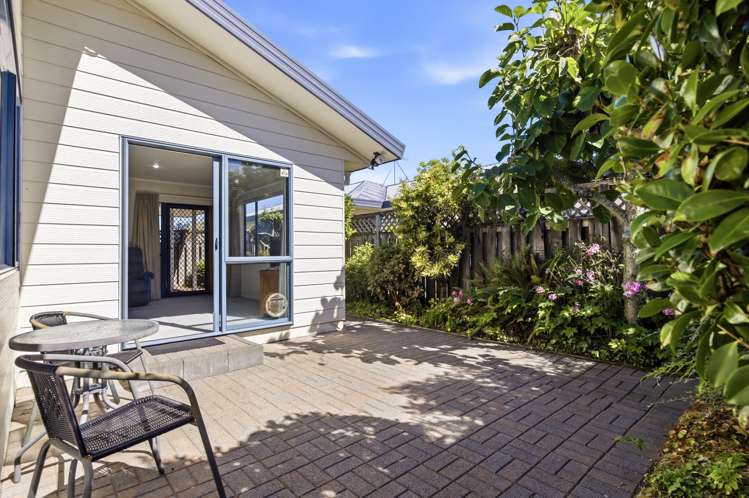 2/12 Heathcote Street Central_19