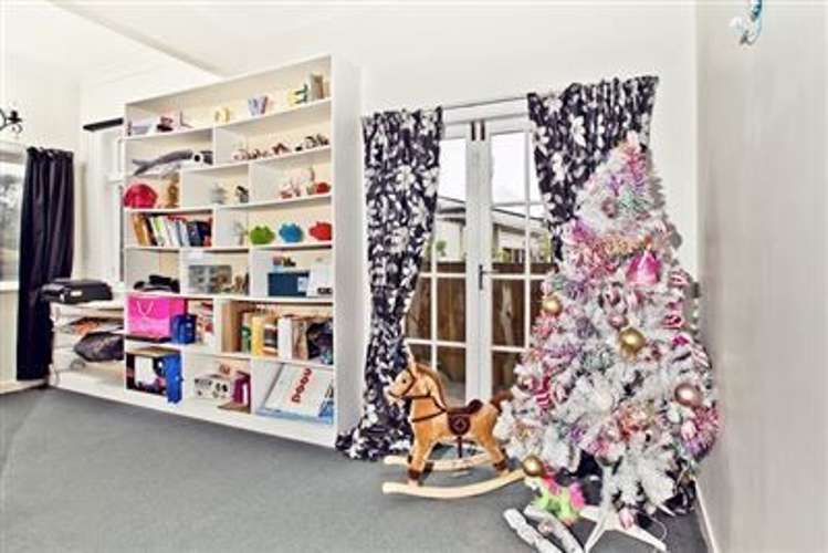 77 Tabitha Crescent Henderson_10