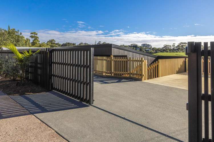 15 Causeway Road Ostend_29