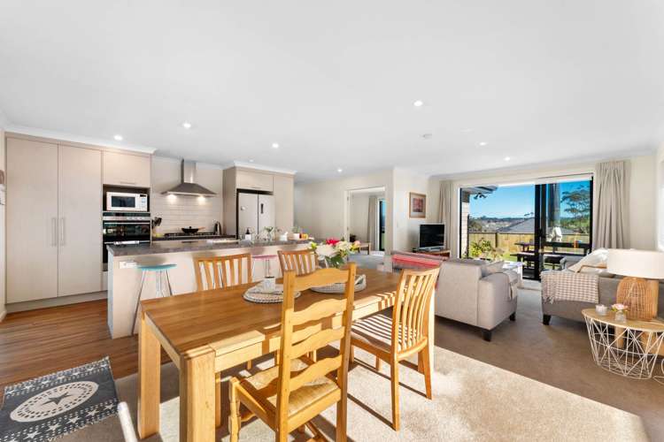 18 Arbors Track Silverdale_3