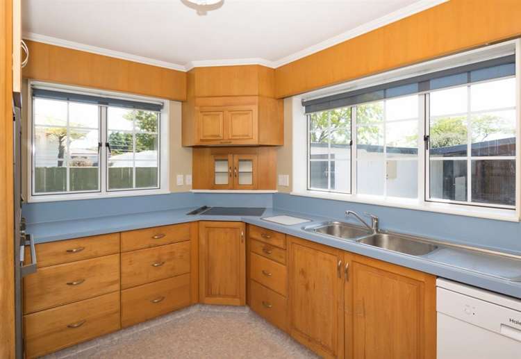 7 Glenroy Crescent Springlands_8