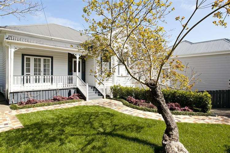 5 High Street Devonport_1