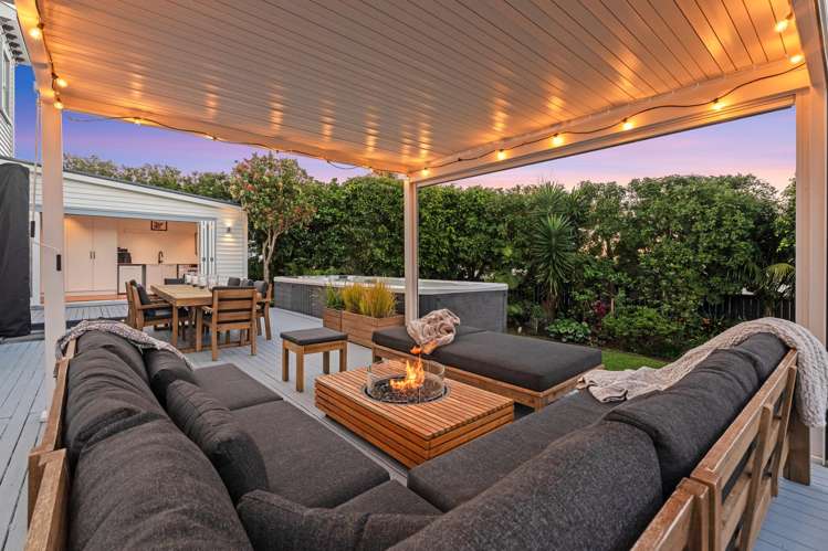 118 Calliope Road Stanley Point_12