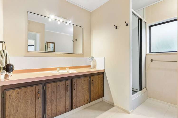 1/3a Charles Dickens Drive Mellons Bay_21