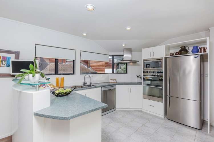 2/30 Prospect Terrace Milford_19