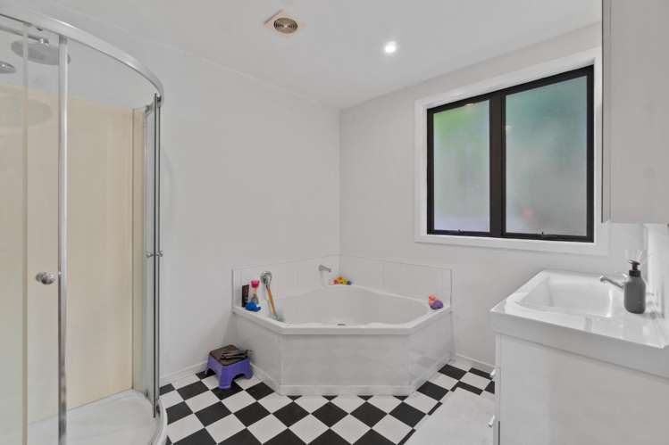 140 Shaw Road 1744_13