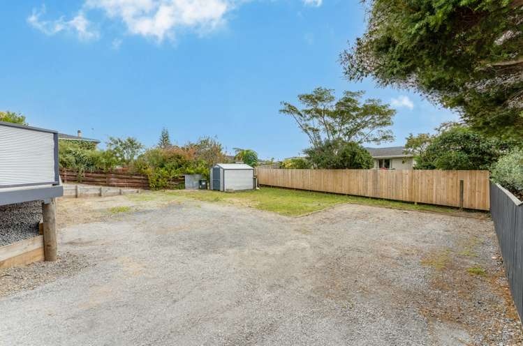 1/20 Nola Avenue Raumati Beach_18