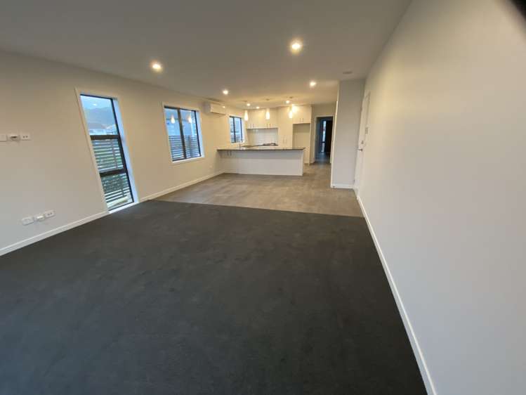 22 Karearea Avenue Porirua_10