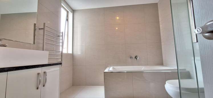 19B Mount Smart Road 1780_11