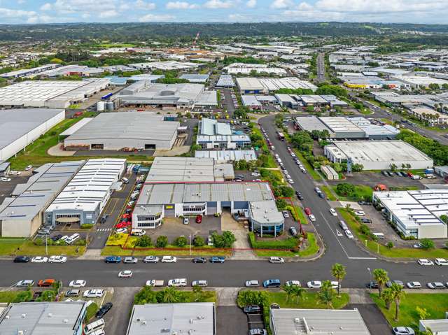 Industrial trifecta – asking $5.7m + GST (if any)