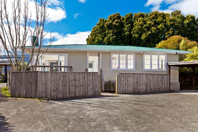 2/7 Vera Road Te Atatu South_4