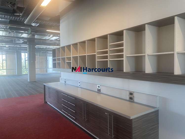 Address withheld Takapuna_7