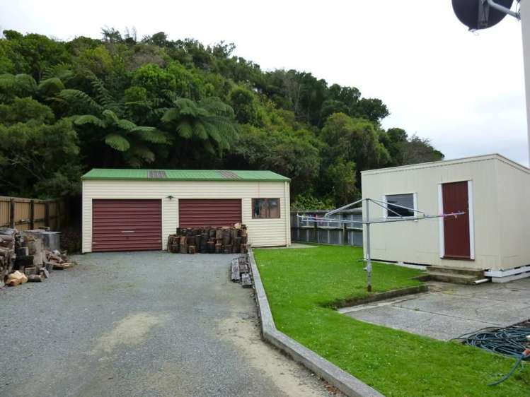 14 Blackmore Street Greymouth_27