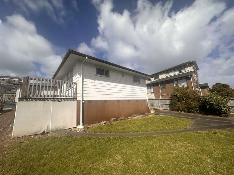 32 Aberfeldy Ave Highland Park_15
