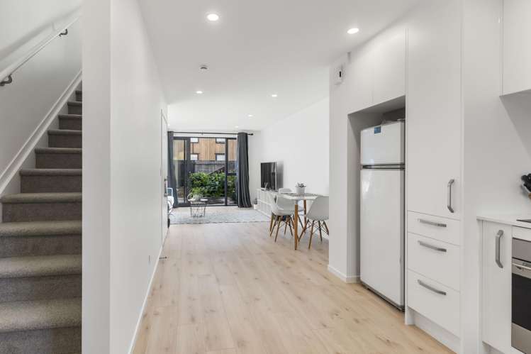 105 Ninth View Avenue Beachlands_11