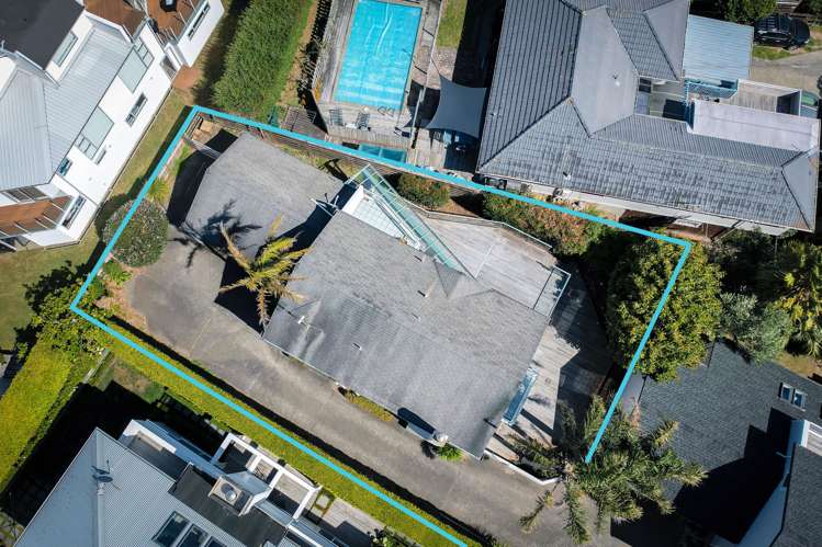 2/42 Churchill Road Murrays Bay_19