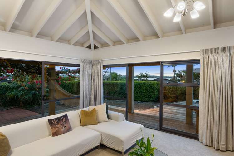 11 Paykel Avenue Farm Cove_24