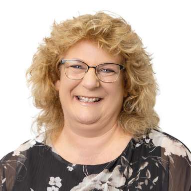 Suzie Peake