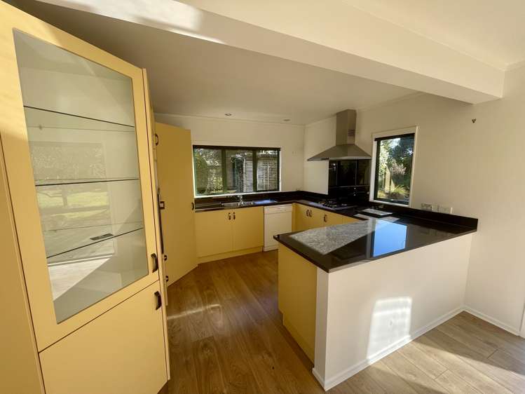 387 Wright Road Aongatete_9