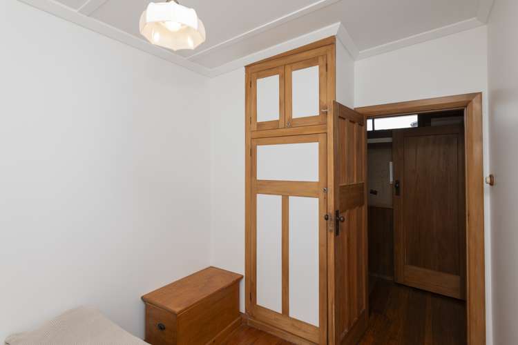 75 Esplanade Kaiti_16